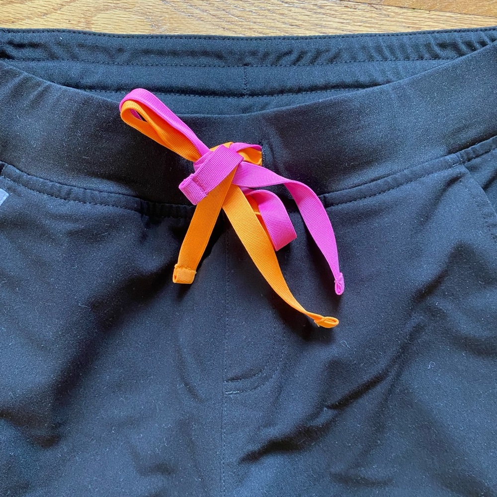 Figs black jogger scrubs with limited edition drawstring